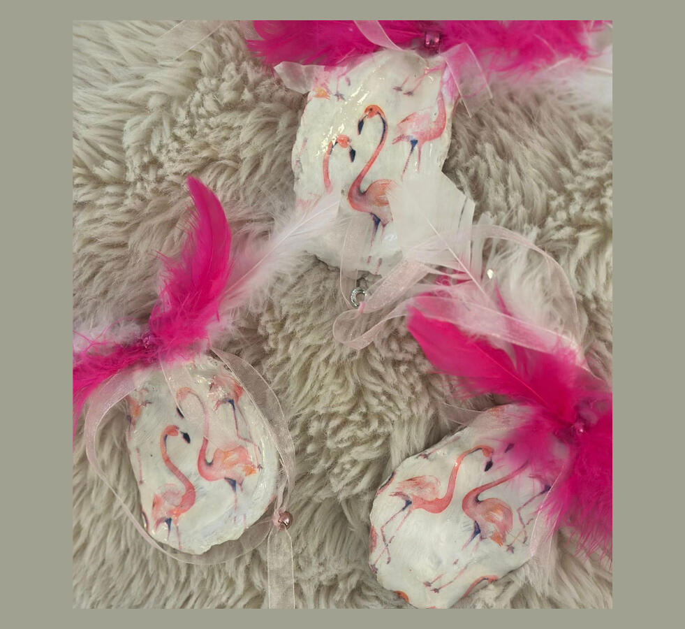 The World Is Your Oyster, Girl | Hand-Painted Oyster Shell Art & Classes